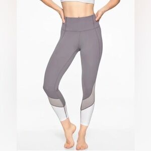 Athleta 7/8 Salutation Leggings